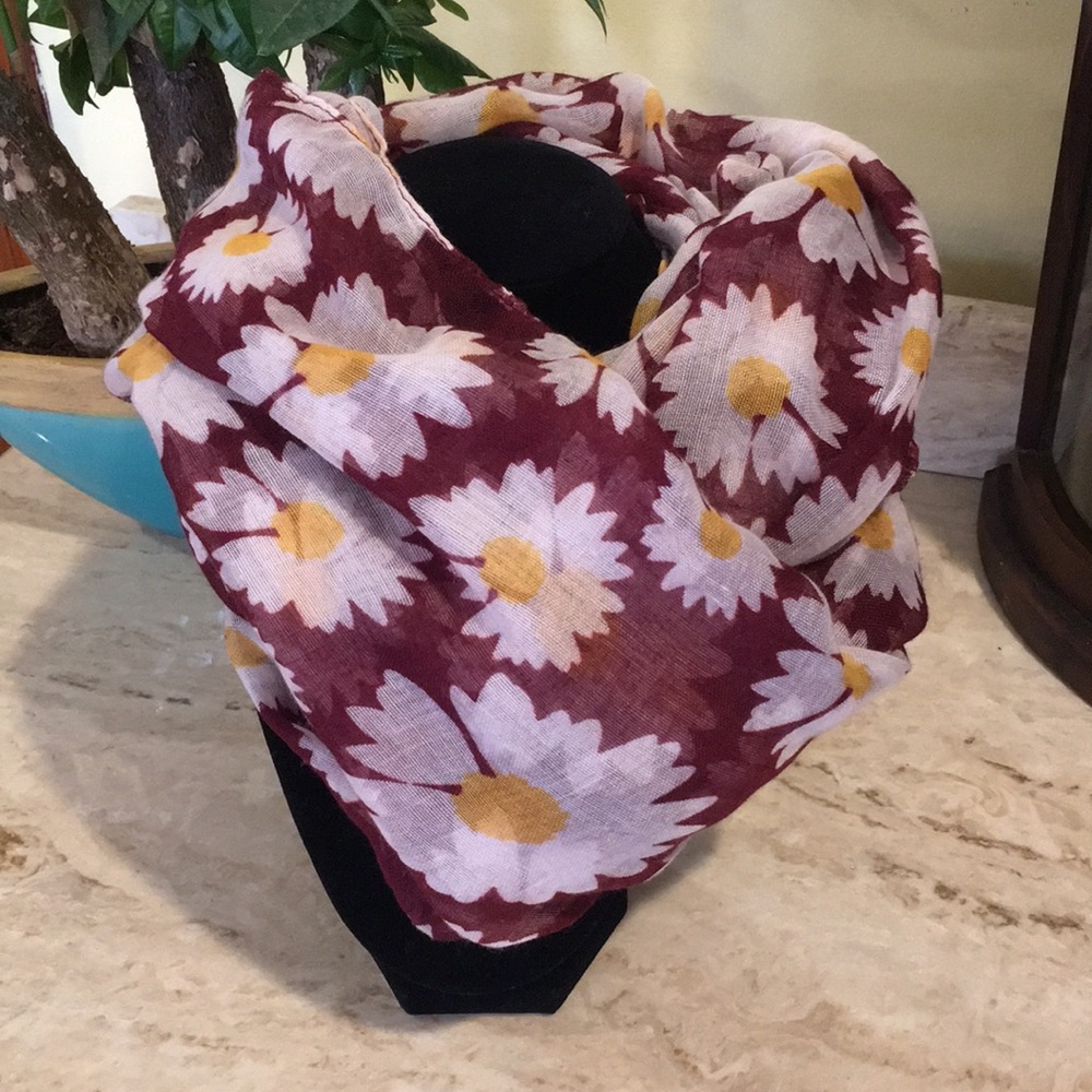 Chatties Infinity Scarf